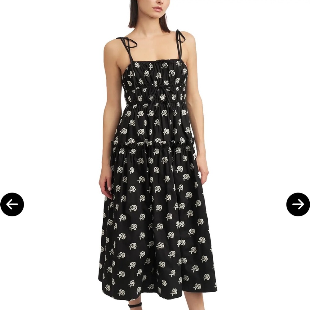 En Saison Adreana Midi Smocked Dress